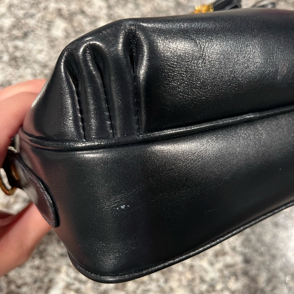 Gucci Vintage Navy Crossbody - Picture 2 of 16